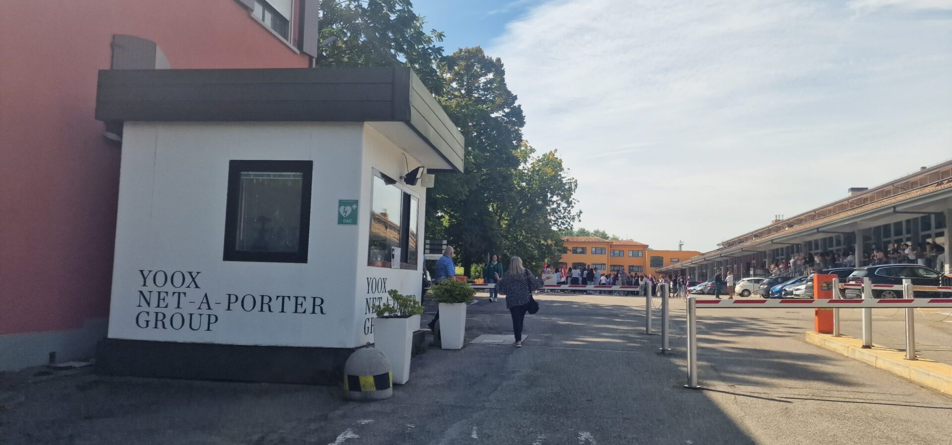 yoox,-assemblee-e-scioperi:-a-bologna-inizia-la-lotta-contro-gli-esuberi