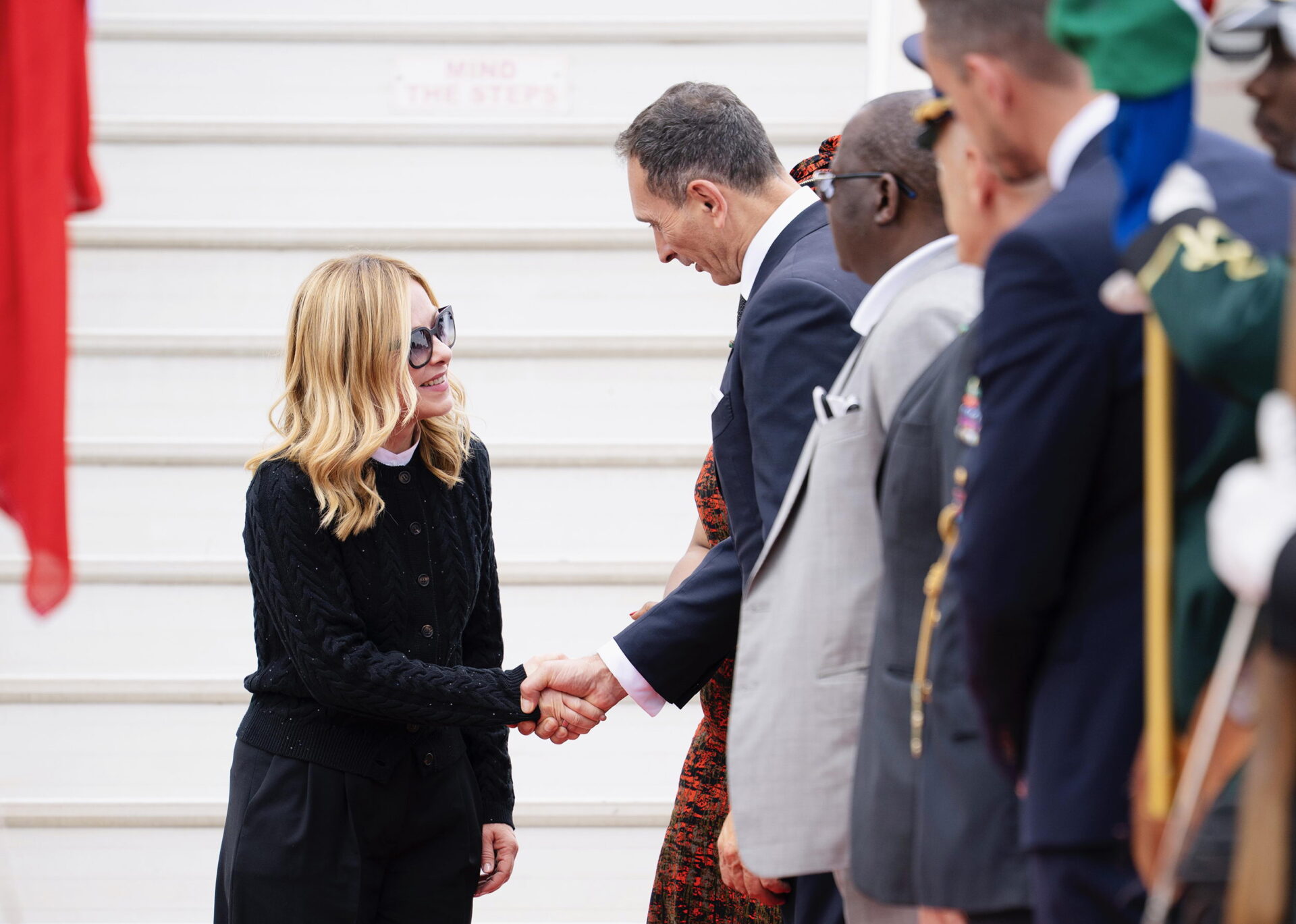 ucraina,-meloni:-“il-piano-americano-e-la-base-da-cui-partire-per-arrivare-a-una-pace-giusta”