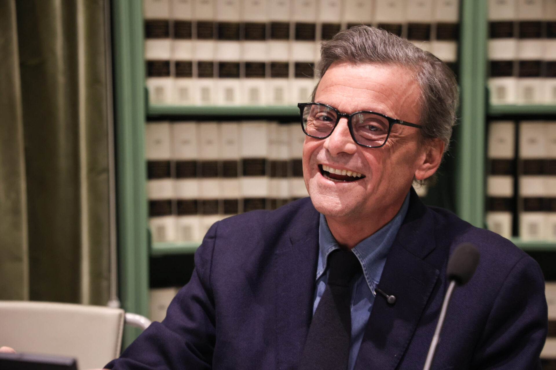 calenda-candidato-sindaco-di-roma-per-il-centrodestra?-lui-risponde-sui-social:-“fantascienza”