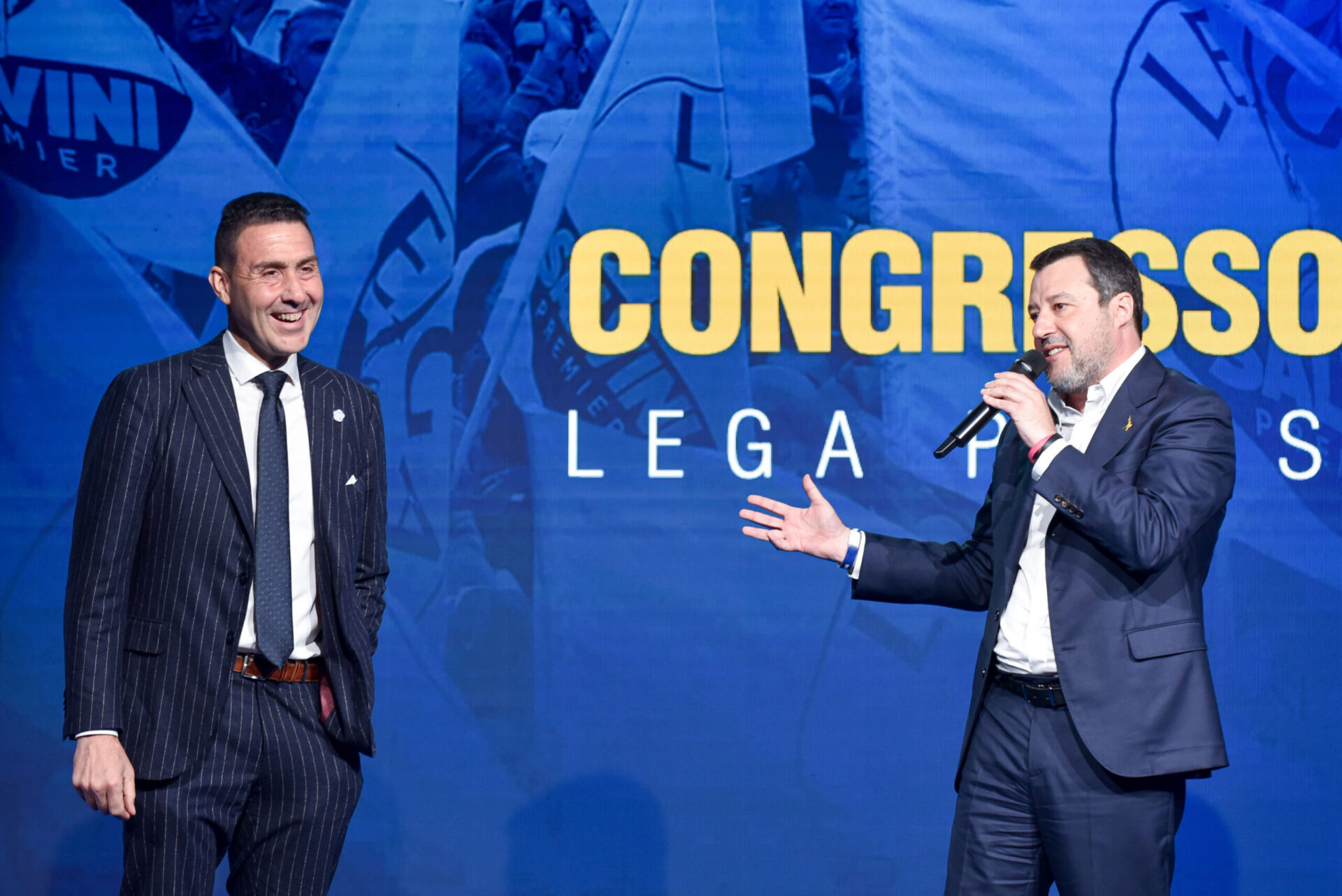 lega,-vannacci-a-modena:-“il-traditore-e-salvini.-io-sono-rimasto-fedele-ai-miei-principi”