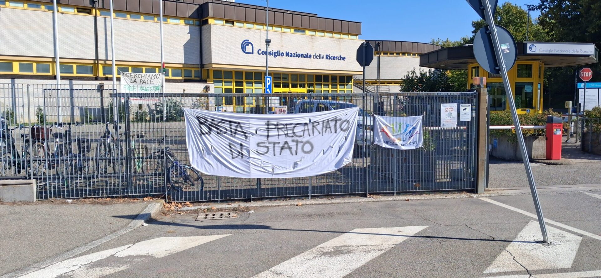 addio-pnrr,-e-i-ricercatori-precari-del-cnr-di-bologna-stanno-perdendo-il-lavoro:-le-loro-storie