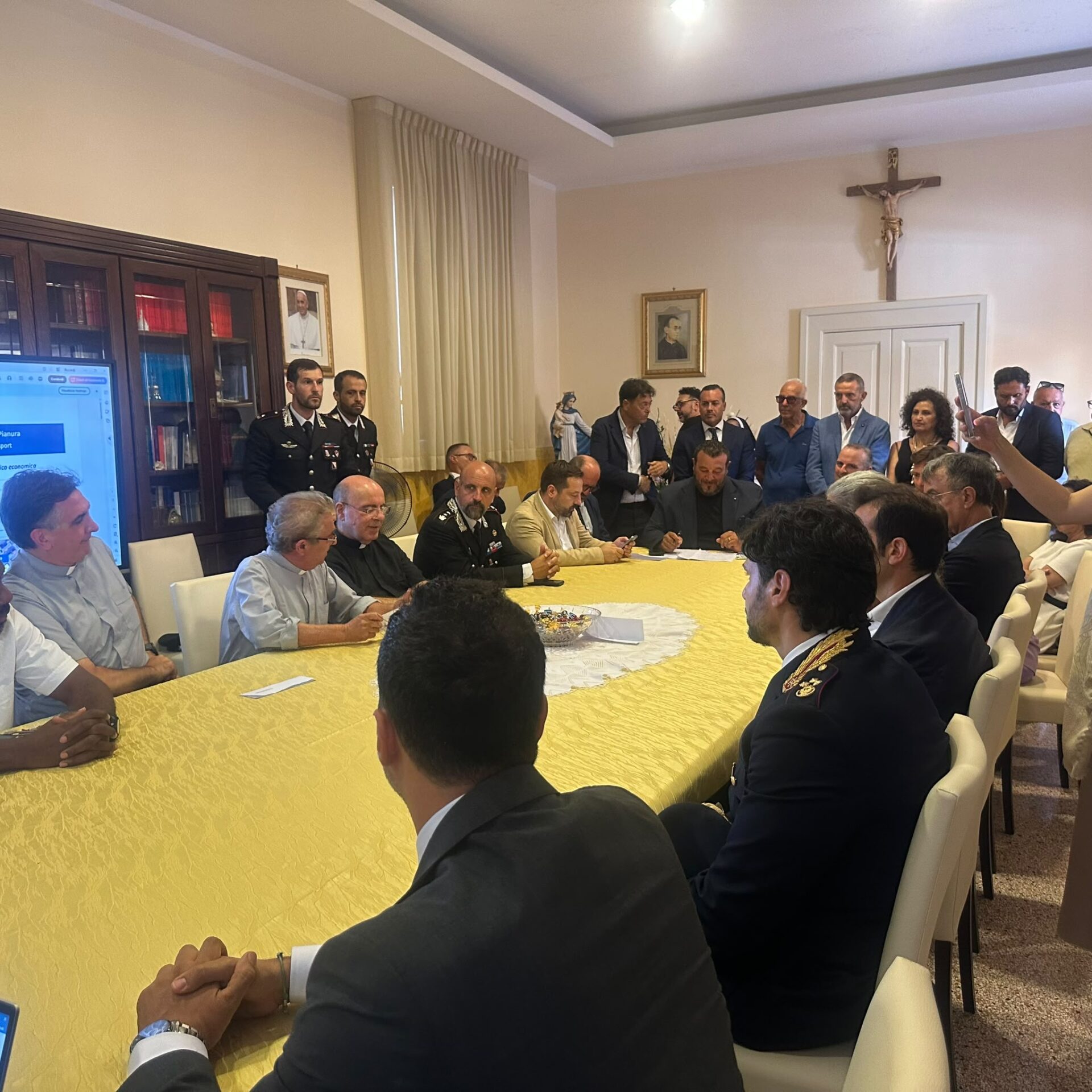 pianura,-istituzioni-unite-per-la-legalita