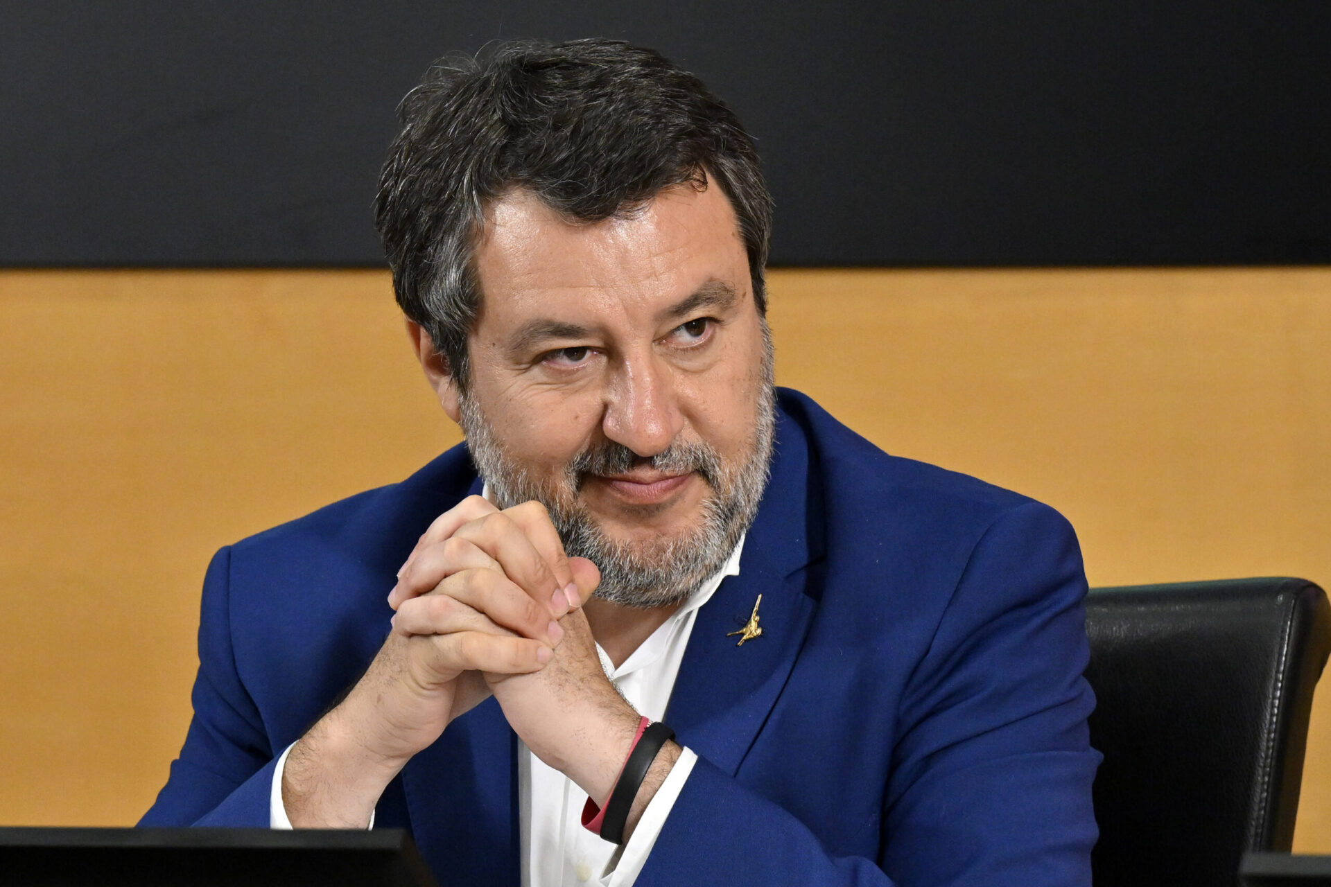 salvini-prova-a-ricucire-la-lega:-“la-frangia-nordista?-io-sono-nordista-dal-1990”