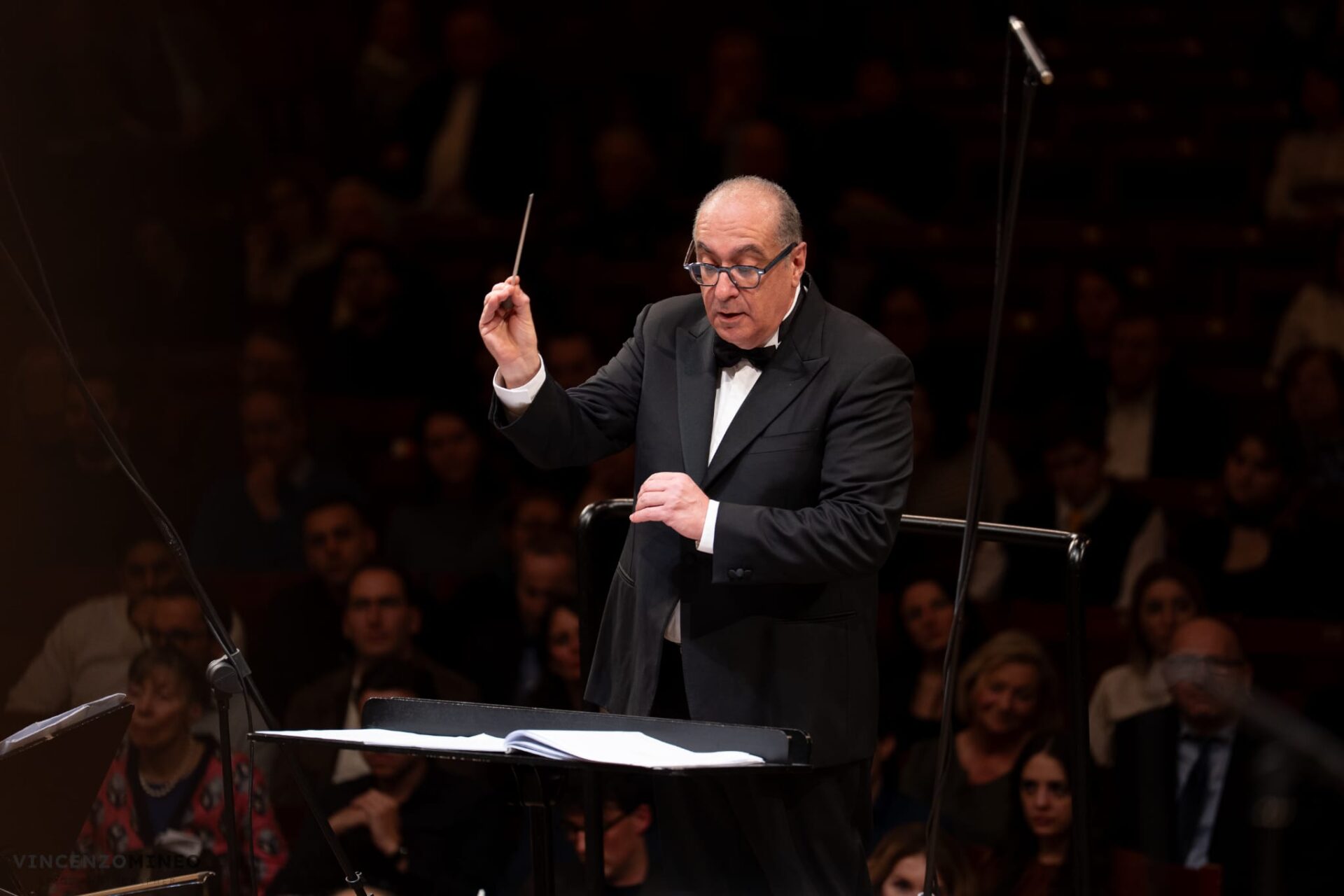 il-pianista-comis:-«i-social-erodono-la-classica»