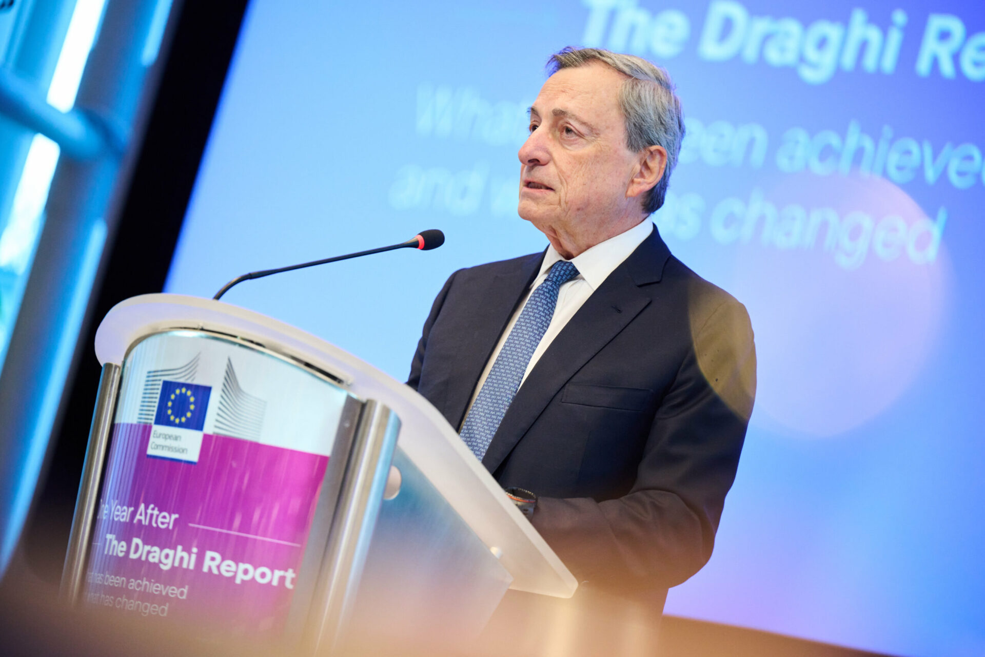 draghi:-“debito-francia?-siamo-ben-lontani-da-una-crisi-dell’area-euro”