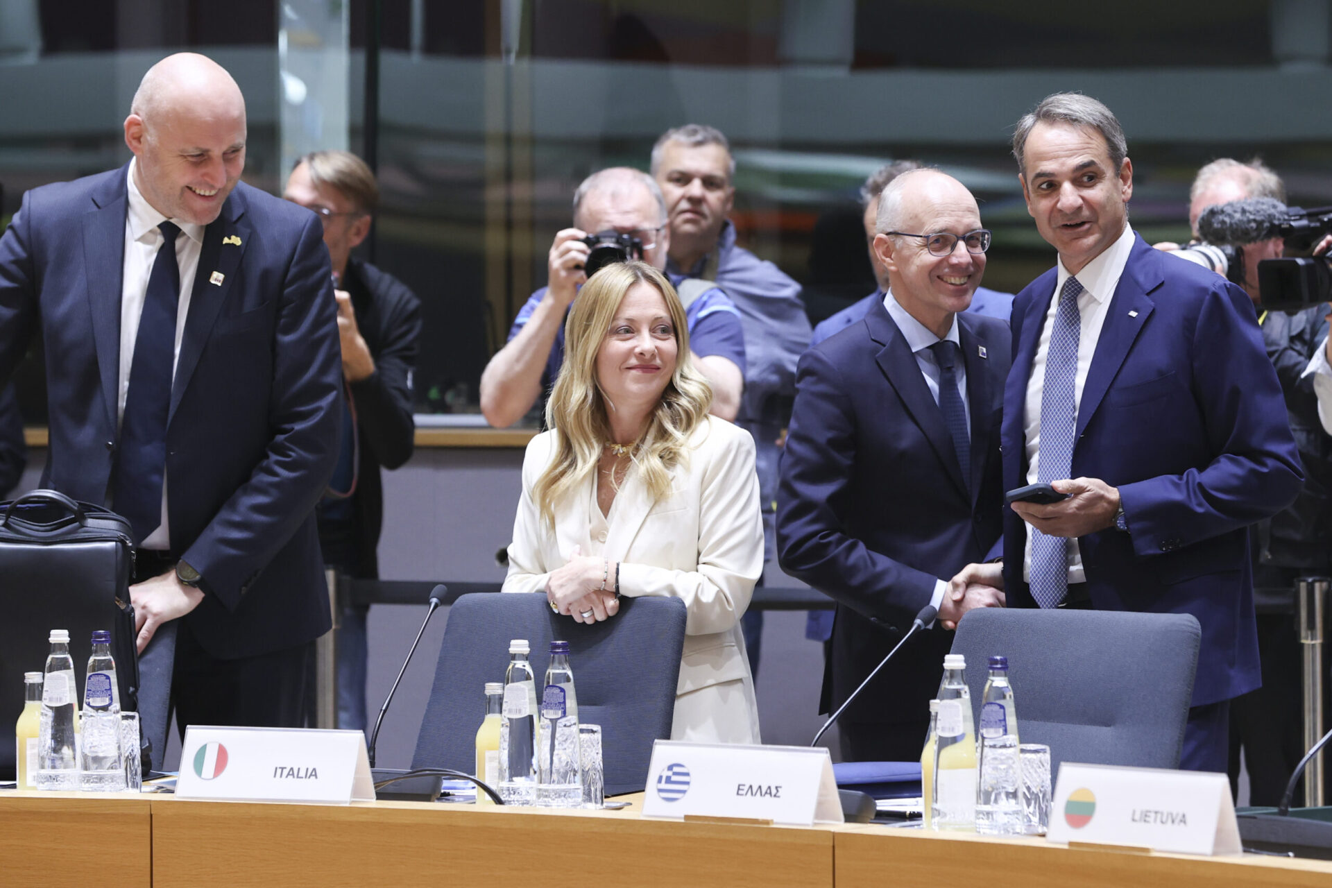 consiglio-europeo,-meloni:-“ottimista-sulla-flessibilita,-italia-molto-determinata-sul-tema-energia”.-accordo-ue-sul-decreto-bollette